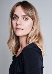 elle mCALPINE