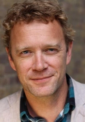 alex avery