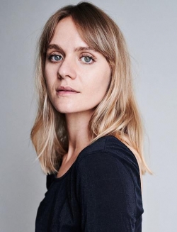 elle mCALPINE